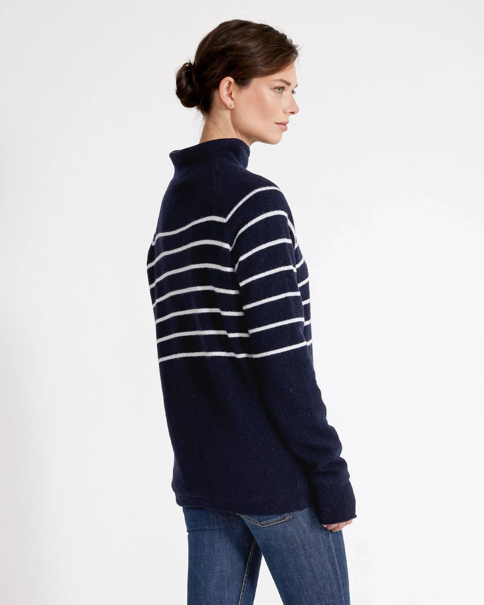 Martina Knitted Windproof Sweater - Navy/Off White